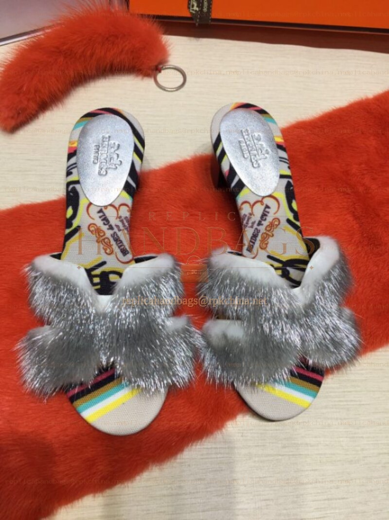 Replica Hermes Gray Floral Fur H Slide Slipper