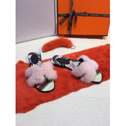 Replica Hermes Light Pink Fur H Slide Slipper