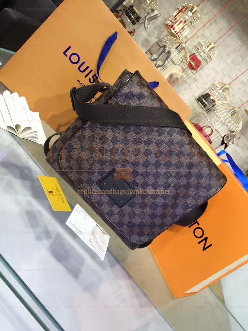 Replica Louis Vuitton Brown Damier Ebene Rounded Brooklyn MM