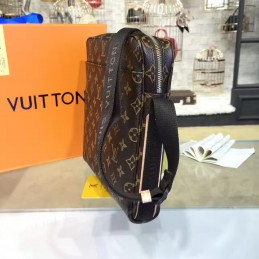 Replica Louis Vuitton Brown Monogram Black Trim Trotteur Beaubourg Messenger