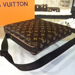 Replica Louis Vuitton Brown Monogram Black Trim Trotteur Beaubourg Messenger