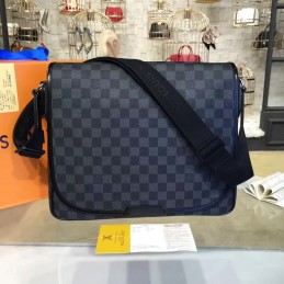 Replica Louis Vuitton Black Damier Graphite Messenger MM