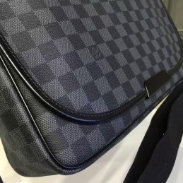 Replica Louis Vuitton Black Damier Graphite Messenger MM