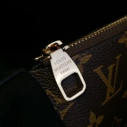 Replica Louis Vuitton Brown Monogram Black Drawstring Neo Noe MM