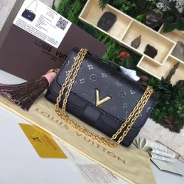 Replica Louis Vuitton Black Textured Chain Very Bag