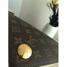 Replica Louis Vuitton Pale Pink Double V Bag