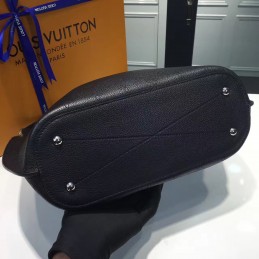 Replica Louis Vuitton Black Textured Girolata Bag