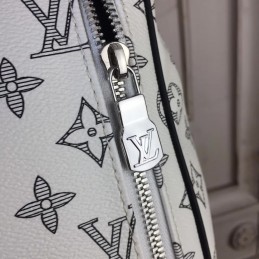 Replica Louis Vuitton White Savane Chapman Steamer Backpack