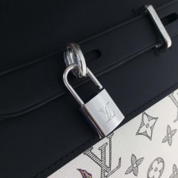 Replica Louis Vuitton White Savane Chapman Steamer Backpack