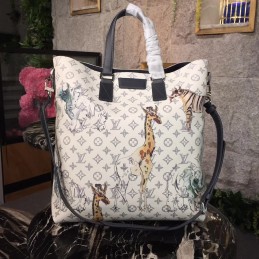 Replica Louis Vuitton White Savane Chapman Tote