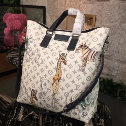 Replica Louis Vuitton White Savane Chapman Tote