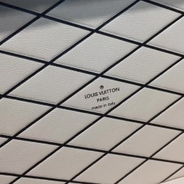 Replica Louis Vuitton Black Multicolor Graphic Petite Malle - Style 2