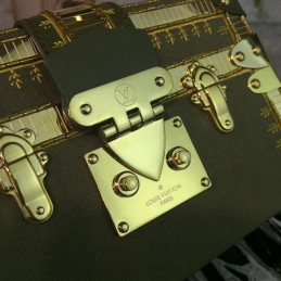 Replica Louis Vuitton Olive Graphic Petite Malle
