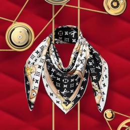 Replica Louis Vuitton White Black Gold Monogram Chain Print Scarf