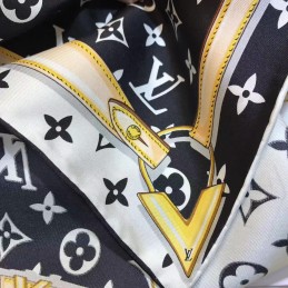 Replica Louis Vuitton White Black Gold Monogram Chain Print Scarf
