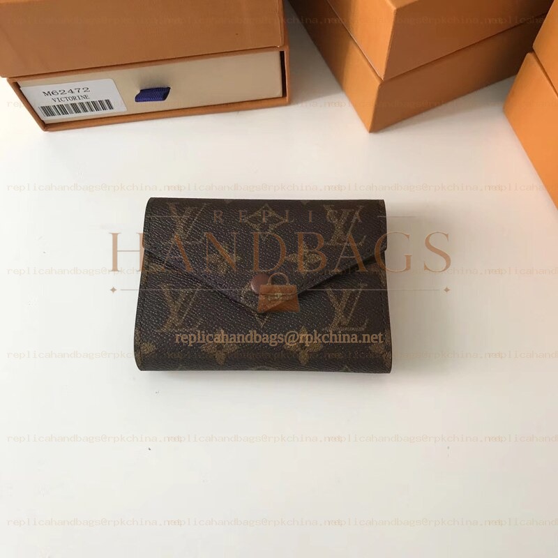 Replica Louis Vuitton Brown Monogram Black Snap Victorine Wallet