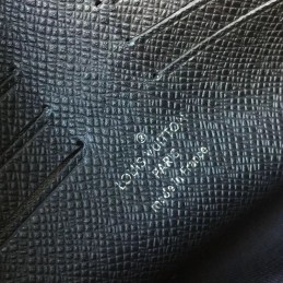 Replica Louis Vuitton Black Epi Leather Kasai Clutch