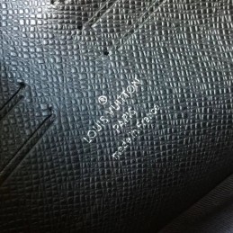 Replica Louis Vuitton Black Taiga Leather Kasai Clutch