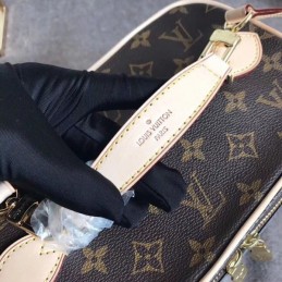 Replica Louis Vuitton Brown Monogram Beige Trim Nice BB Vanity Case
