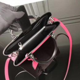 Replica Louis Vuitton Fuchsia Textured Kleber PM