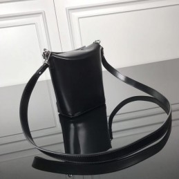 Replica Louis Vuitton Black Bento Box BB
