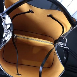 Replica Louis Vuitton White Black Trim Lockme Bucket