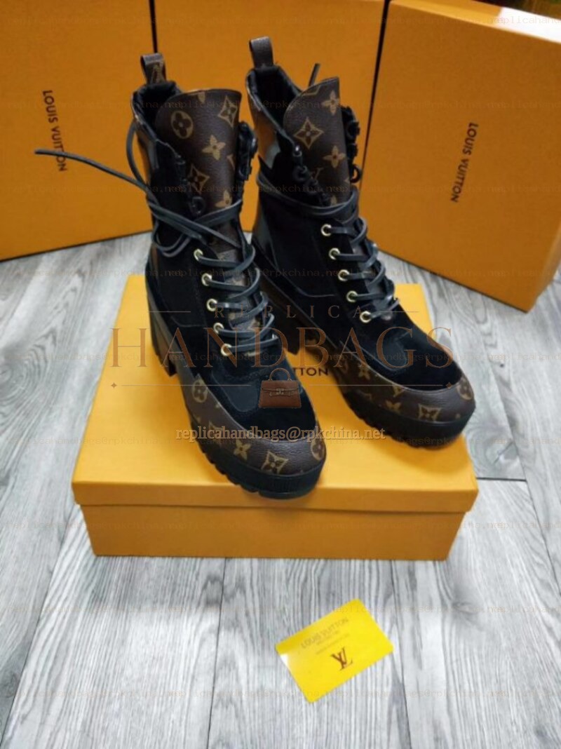 Replica Louis Vuitton Black Laureate Desert Boots