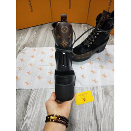 Replica Louis Vuitton Black Laureate Desert Boots