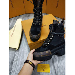 Replica Louis Vuitton Black Laureate Desert Boots