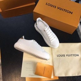 Replica Louis Vuitton White Irridescent Low-Top Sneakers