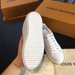 Replica Louis Vuitton White Irridescent Low-Top Sneakers
