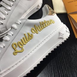 Replica Louis Vuitton White Gold Script Low-Top Sneakers