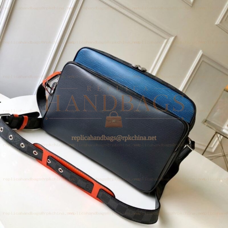 Replica Louis Vuitton Black Leather Blue Trim Nil Messenger