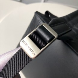 Replica Louis Vuitton Black Damier Graphite Avenue Backpack