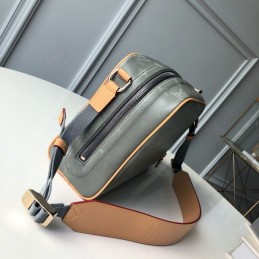 Replica Louis Vuitton Gray Monogram Titanium Camera Bag