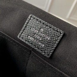 Replica Louis Vuitton White Damier Matchpoint Messenger