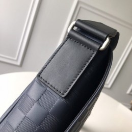 Replica Louis Vuitton Navy Blue Damier District MM