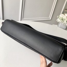 Replica Louis Vuitton Black Damier District MM