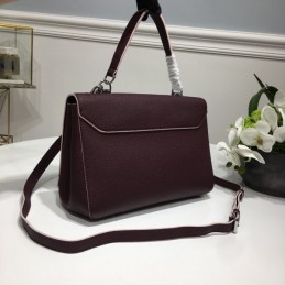 Replica Louis Vuitton Burgundy Lockme II
