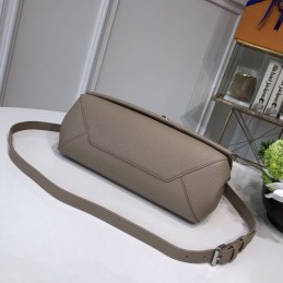 Replica Louis Vuitton Taupe Lockme II