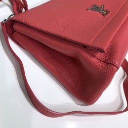 Replica Louis Vuitton Red Lockme II