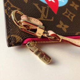 Replica Louis Vuitton Brown Monogram Travel Patch Neverfull MM