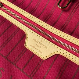 Replica Louis Vuitton Brown Monogram Travel Patch Neverfull MM