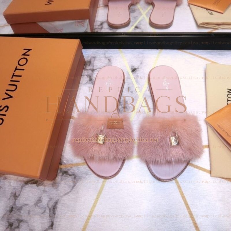 Replica Louis Vuitton Pale Pink Mink Slide Slippers