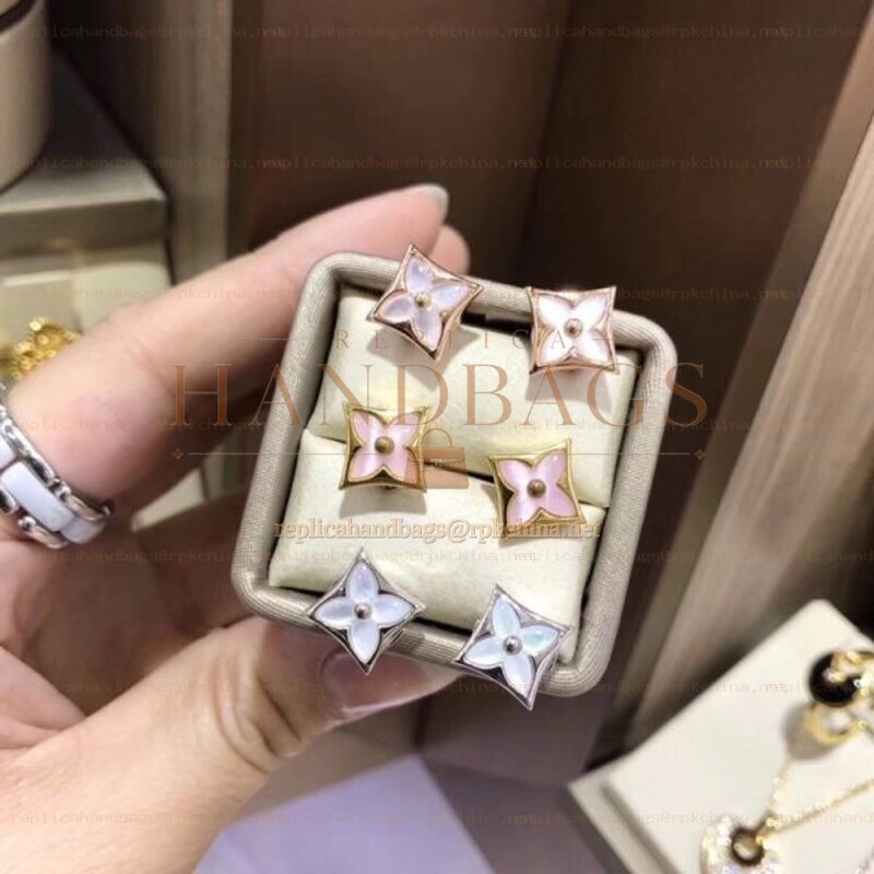 Replica Louis Vuitton Pink and White Monogram Flower Earring Set