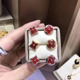 Replica Louis Vuitton Red Mixed-Shape Monogram Flower Earring Set