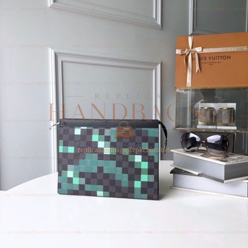 Replica Louis Vuitton Damier Graphite Green Pixel Pochette Voyage MM