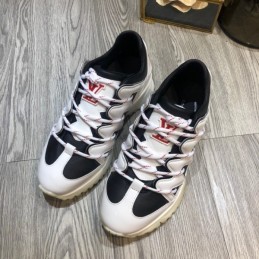 Replica Louis Vuitton White Black Zig Zag Sneakers