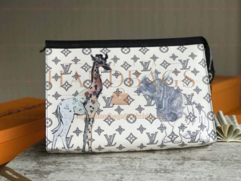 Replica Louis Vuitton White Savane Chapman Giraffe Pochette Voyage MM