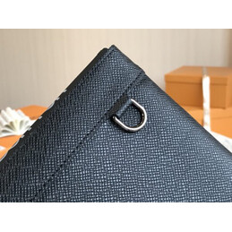 Replica Louis Vuitton Black Taiga Leather Discovery Pochette